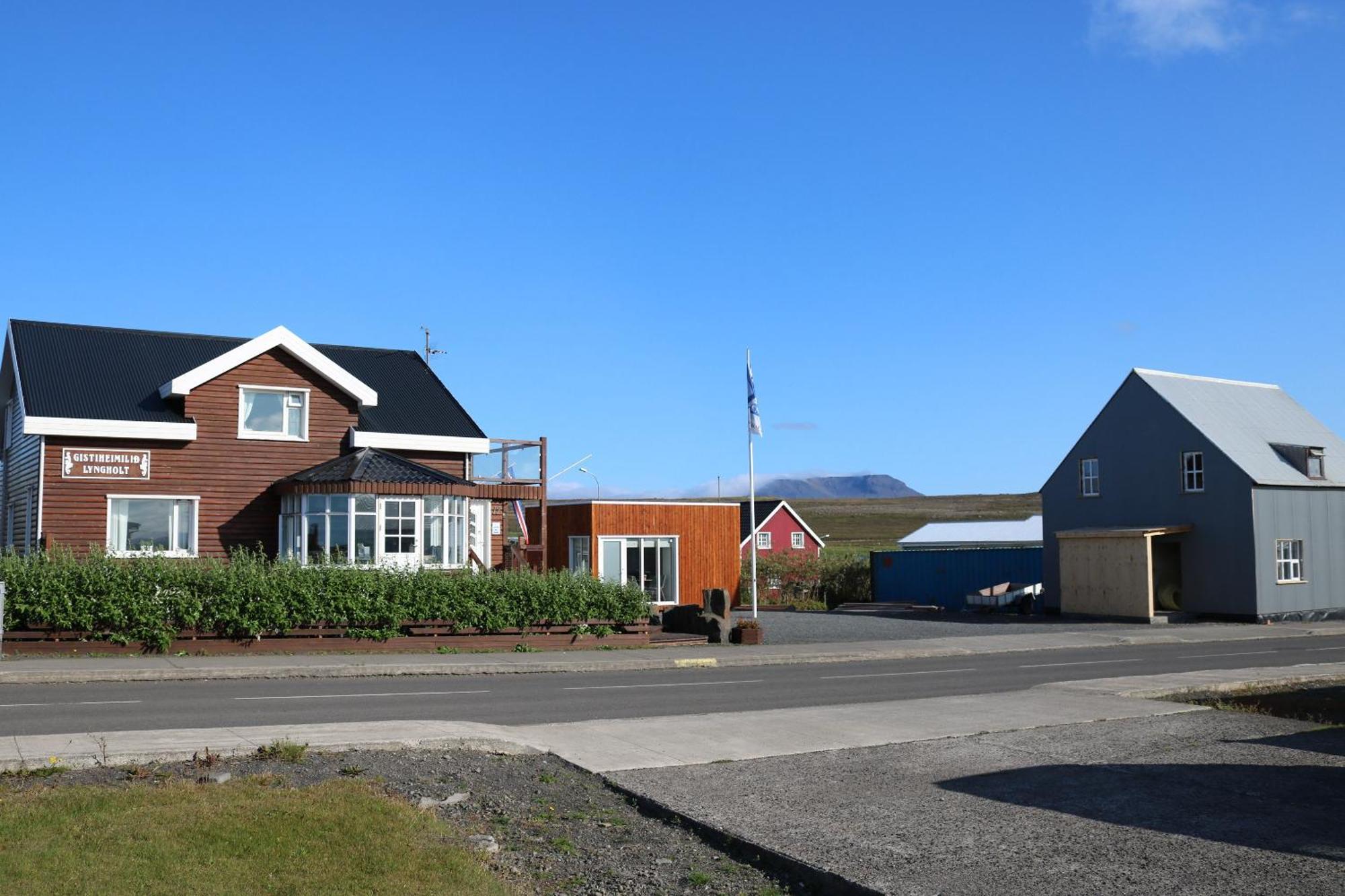 Guesthouse Lyngholt Þórshöfn Zewnętrze zdjęcie