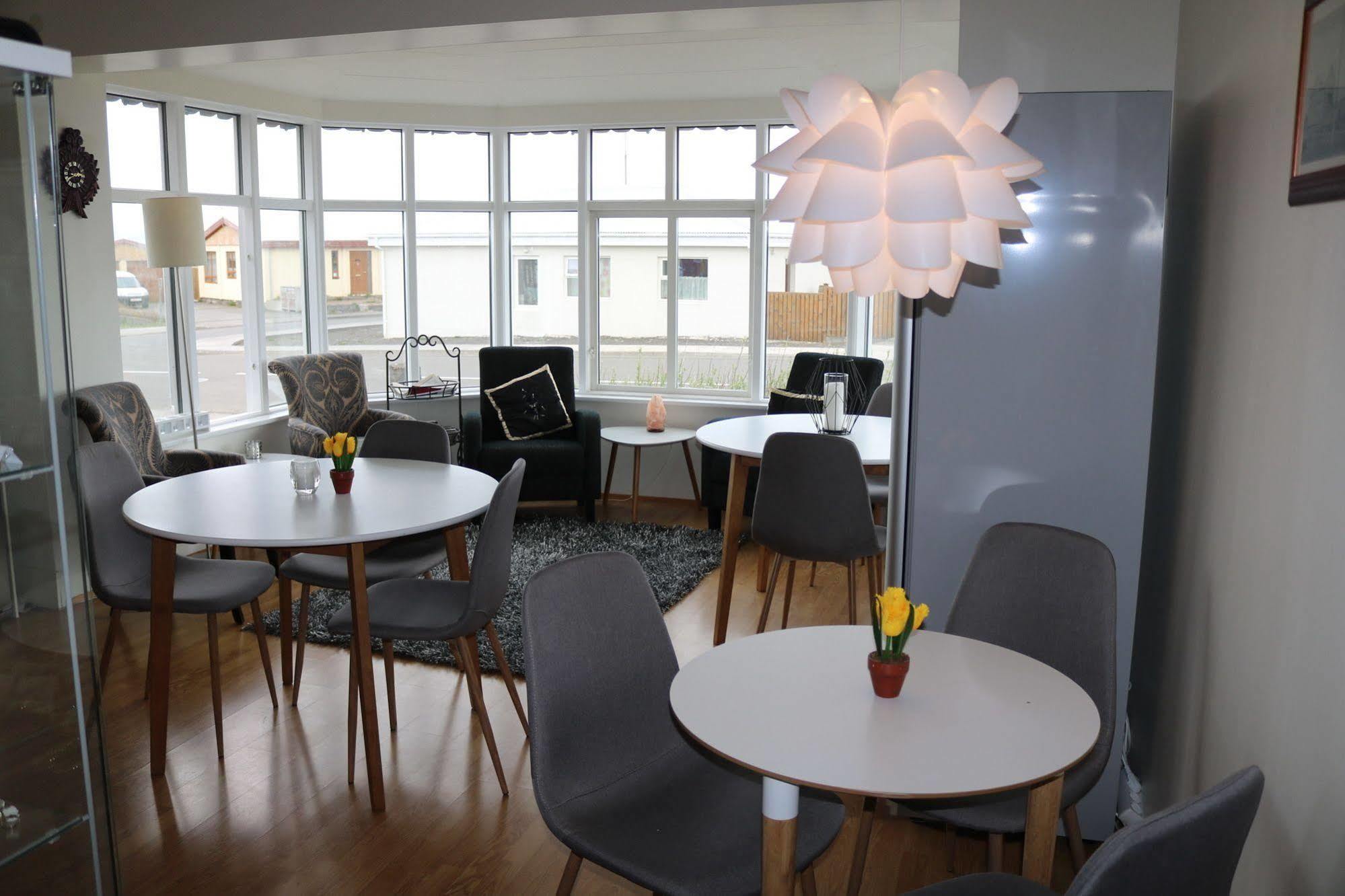 Guesthouse Lyngholt Þórshöfn Zewnętrze zdjęcie